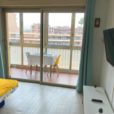 Coquet Logement Front De Mer Cagnes-sur-Mer Exteriör bild